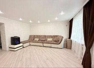 Продажа 3-комнатной квартиры, 94 м2, Ставрополь, микрорайон № 6, улица Мира, 232