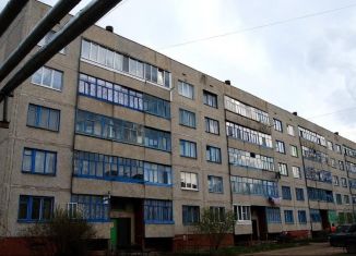Продаю 2-ком. квартиру, 53 м2, Чувашия, Тракторный переулок, 12
