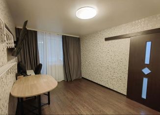 Продаю 3-ком. квартиру, 53.5 м2, Тюмень, Ленинский округ, улица Мельникайте, 95А