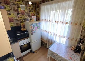 Продается трехкомнатная квартира, 59 м2, посёлок Уемский, Большесельская улица, 87