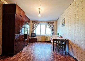 Продается 3-комнатная квартира, 61.5 м2, Северодвинск, улица Дзержинского, 2