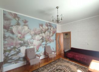 Продажа 2-комнатной квартиры, 38 м2, поселок городского типа Афипский, улица Маяковского, 7