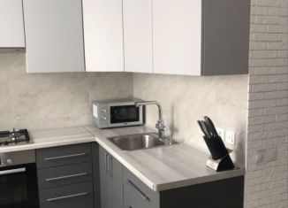 Продается 1-комнатная квартира, 49 м2, Махачкала, проспект Амет-хана Султана, 342