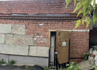Продажа гаража, 10 м2, Пермский край, улица Клары Цеткин, 16/1