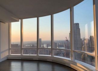 Продается 3-ком. квартира, 117 м2, Махачкала, улица Ирчи Казака, 101, Ленинский внутригородской район