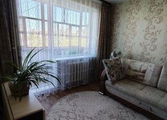 4-комнатная квартира на продажу, 58.2 м2, Дзержинск, проспект Ленинского Комсомола, 4