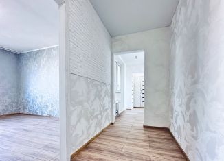 Продаю 3-комнатную квартиру, 80.3 м2, Лобня, улица Калинина, 21