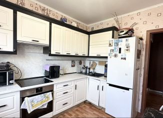 Продается двухкомнатная квартира, 54.3 м2, Копейск, улица Калинина, 15