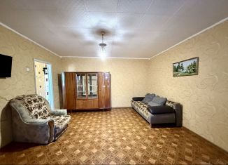 Продаю 1-ком. квартиру, 40 м2, Таганрог, Инструментальная улица, 21