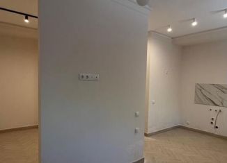 Сдам 1-ком. квартиру, 35 м2, Туапсе, улица Карла Маркса, 79