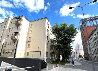 Продам квартиру студию, 33 м2, Москва, Садовническая улица, 77с2, ЦАО