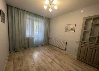 Продажа трехкомнатной квартиры, 59.3 м2, Воткинск, улица Королёва, 7