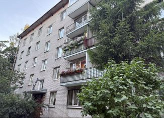 Продам 2-ком. квартиру, 49.4 м2, Санкт-Петербург, Новоизмайловский проспект, 57к2, метро Московская