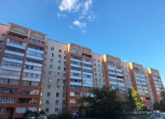 Продам 2-ком. квартиру, 51 м2, Татарстан, улица Пржевальского, 4