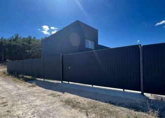 Продаю помещение свободного назначения, 300 м2, Белогорск, улица Спаи, 48