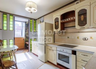 Двухкомнатная квартира на продажу, 60 м2, Республика Башкортостан, улица Генерала Кусимова, 15