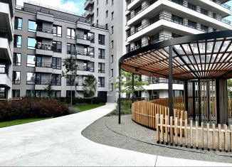 Продается 2-комнатная квартира, 70 м2, Новосибирск, улица Аэропорт, 88