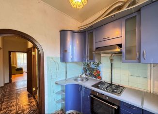 Аренда трехкомнатной квартиры, 68 м2, Уфа, улица Александра Невского, 21