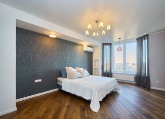 Продам 2-комнатную квартиру, 76 м2, Краснодар, Кубанская улица, 54, микрорайон Черемушки