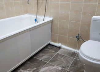 Сдается 1-ком. квартира, 31 м2, Азов, Петровский бульвар, 20