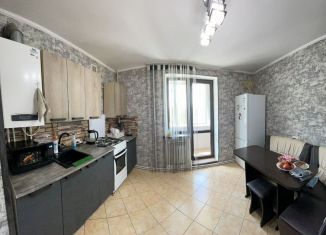 Продается 2-ком. квартира, 56 м2, Бахчисарай, улица Мира, 9