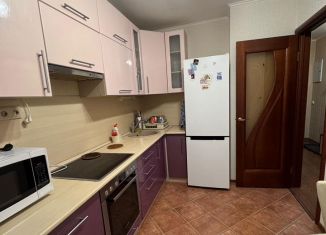 Сдаю однокомнатную квартиру, 37.2 м2, Республика Башкортостан, улица Степана Злобина, 38/2