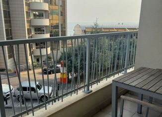 Сдам 1-комнатную квартиру, 50 м2, Сочи, улица Орджоникидзе, 11/1, микрорайон Центральный