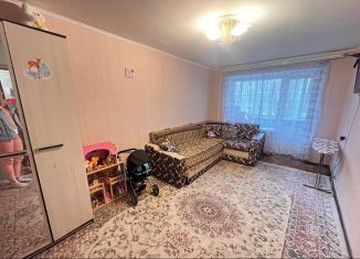 Продается 2-ком. квартира, 42 м2, Таганрог, Инициативная улица, 70