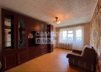 Продается 3-комнатная квартира, 63.9 м2, Ирбит, Пролетарская улица, 38