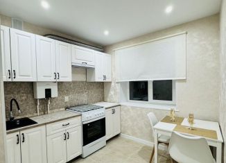 Продам 2-ком. квартиру, 42.7 м2, Нижний Новгород, Светлогорская улица, 5А