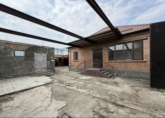 Продажа дома, 180 м2, Грозный, улица Махмы Кишиева, 18