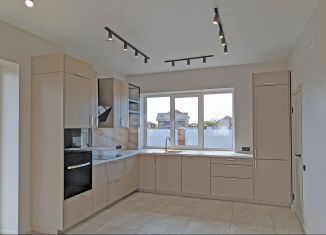 Продаю дом, 192.3 м2, КП Дольче вита