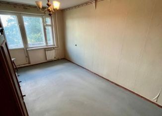 Продается 1-ком. квартира, 33.4 м2, Великие Луки, улица Гоголя, 13к2