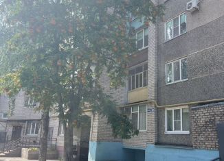 Продаю 1-комнатную квартиру, 30 м2, Череповец, Юбилейная улица, 68