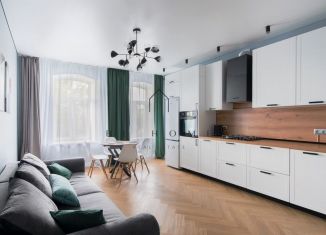 Сдается 3-ком. квартира, 65 м2, Санкт-Петербург, Кондратьевский проспект, 1