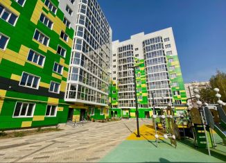 Продажа 2-комнатной квартиры, 83 м2, Смоленск, Кловская улица, 11А