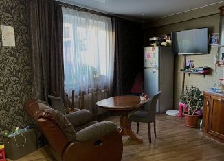 Продаю 2-ком. квартиру, 52 м2, Иркутск, Карпинская улица, 23