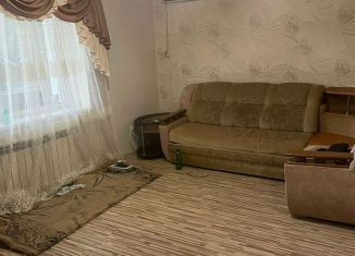 Сдам 2-ком. квартиру, 50 м2, Кропоткин, Мопровский проезд, 9