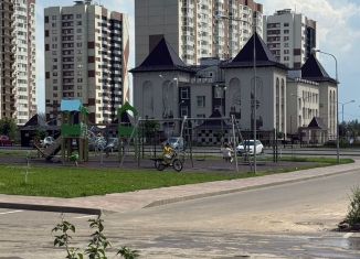 Продается двухкомнатная квартира, 44.2 м2, Воронеж, улица Шибилкина, 9