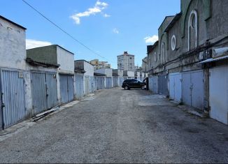 Продам гараж, 18 м2, Ялта, улица Грибоедова, 22