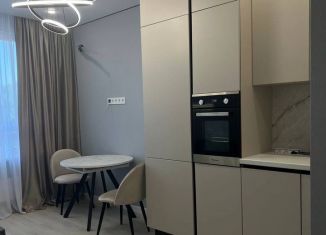 Сдача в аренду 2-ком. квартиры, 38 м2, Тюмень, улица Андрея Приказнова, 7
