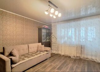 Продаю 3-комнатную квартиру, 69.4 м2, посёлок Берёзовка, Центральная улица, 8