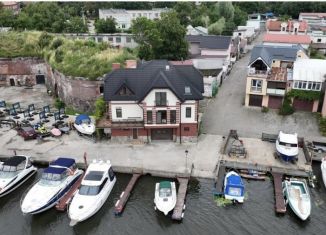 Продаю гараж, 25 м2, Калининград, Запорожская улица, 5В