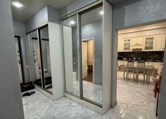 Продаю 3-ком. квартиру, 88 м2, Сочи, Виноградная улица, 121/11, микрорайон Новый Сочи