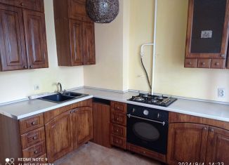 Сдам в аренду 2-комнатную квартиру, 48 м2, Республика Башкортостан, улица Софьи Перовской, 23/1