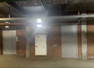 Продаю гараж, 10 м2, Казань, улица Аметьевская Магистраль, 16к2