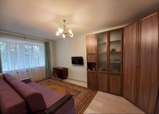 Продается 2-ком. квартира, 44.5 м2, Пикалёво, 6-й микрорайон, 15