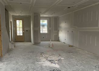 Продам 1-комнатную квартиру, 50 м2, Махачкала, проспект Али-Гаджи Акушинского, 278