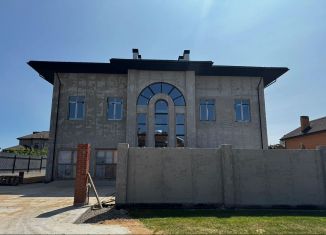 Продаю дом, 900 м2, деревня Милюково, КП Чистые ключи, 92