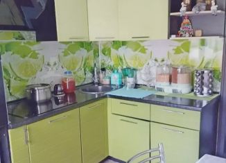 Продаю 3-ком. квартиру, 60 м2, Тюмень, Широтная улица, 148к3